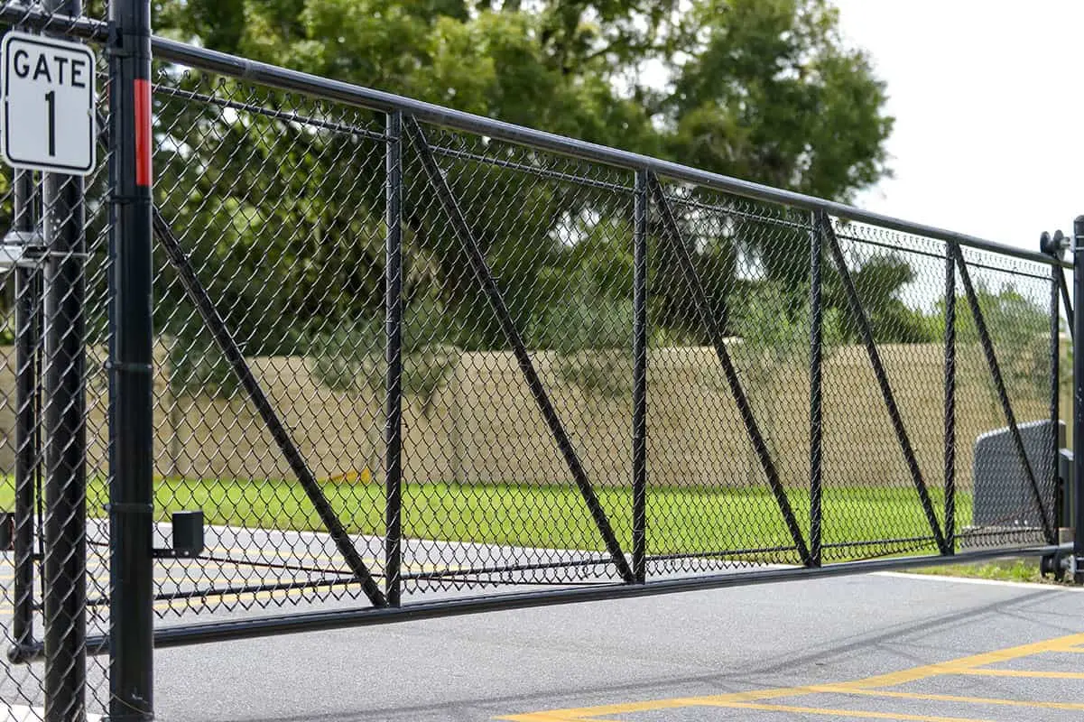 Utah Fencing chain link fence - Commercial Black 6