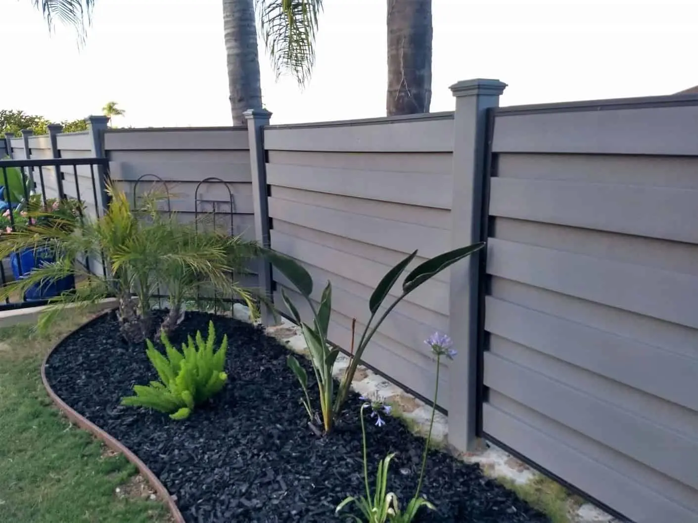 Utah Fencing Trex fence - Horizons Horizontal