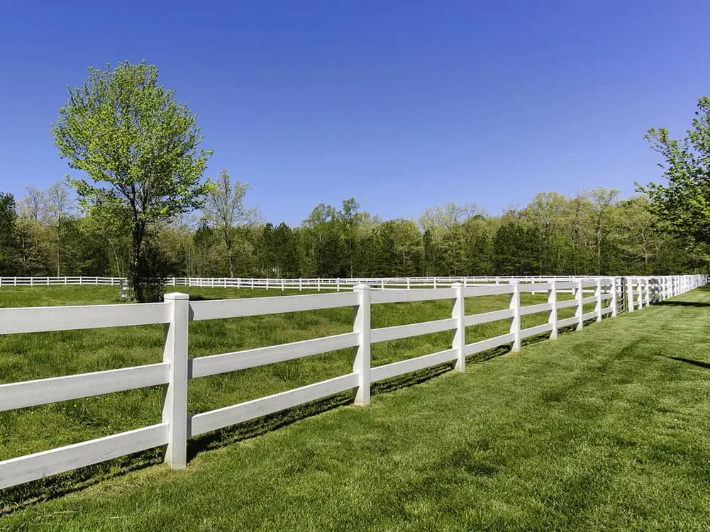 Utah Fencing agricultural fence - Ranch Rail 4