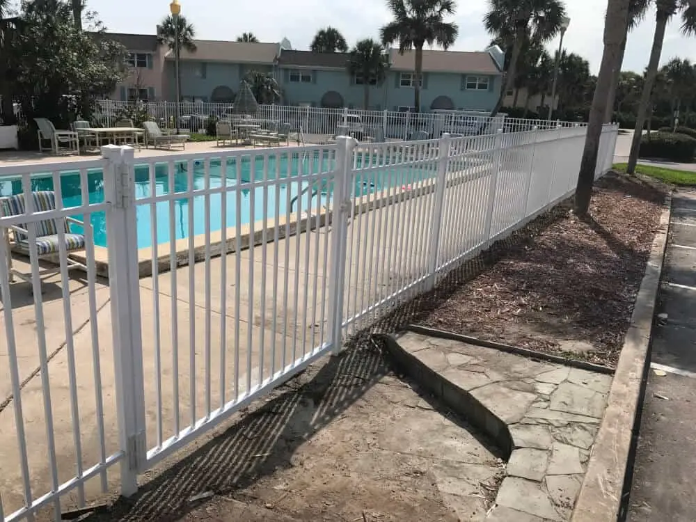 Sterling White Aluminum Pool Fence