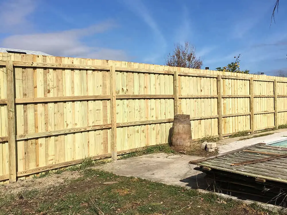 Utah Fencing wood fence - Board On Board 11